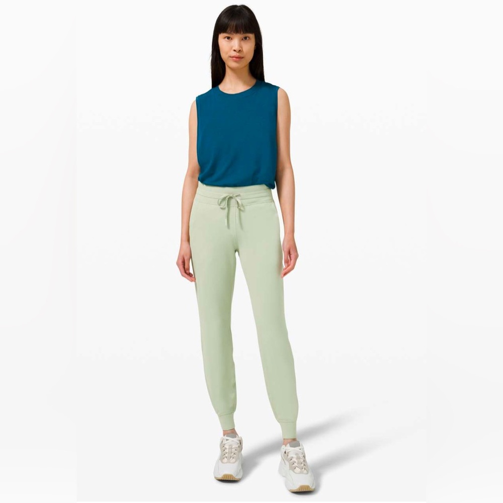 Lululemon Ready to Rulu jogger size 14